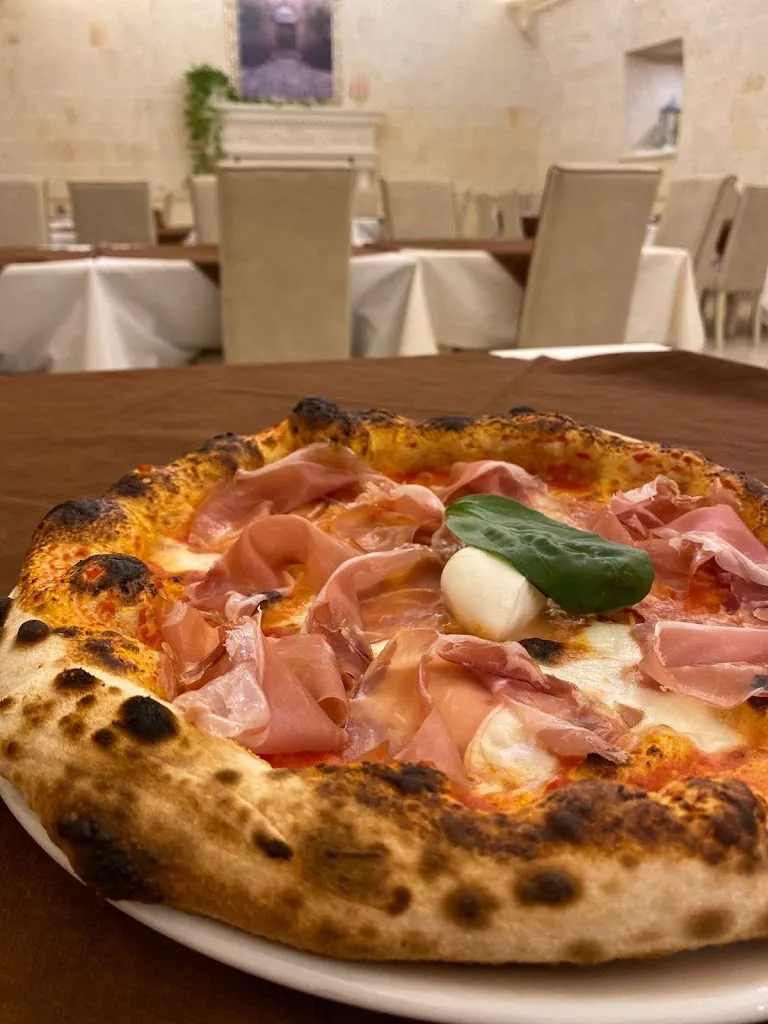 Castello Conti Filo Resort_Erchie_slider_image_3