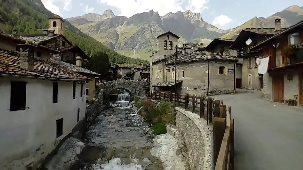 Locanda La Peiro Groso restaurant in Pontechianale