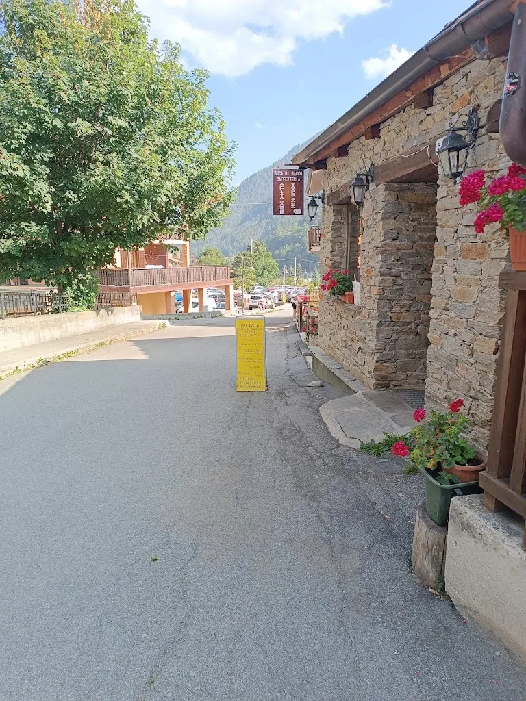 titti_BUCA DI BACCO bar ristorante_Pontechianale_review