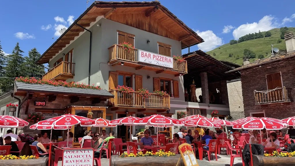 Arianna Pellegrino_Bar Pizzeria La Fusino_Pontechianale_review