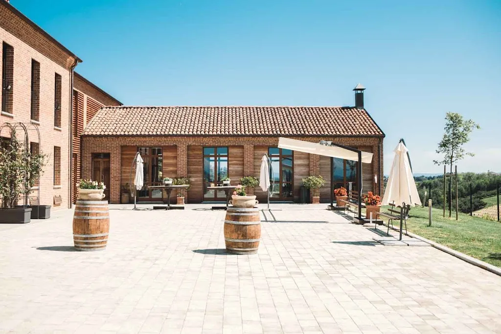 Agriturismo Terra d'origine dei Durando restaurant in Portacomaro