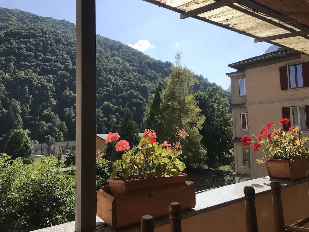 Francesco Campora_Lou Mountagnin - pizza e grigliata argentina_Pradleves_review