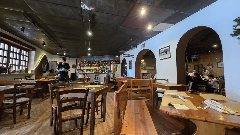 Antica Osteria Nido dell'Orso restaurant in Prali