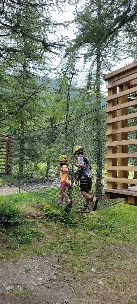 Madda Hong_Prali Adventure Park_Prali_review