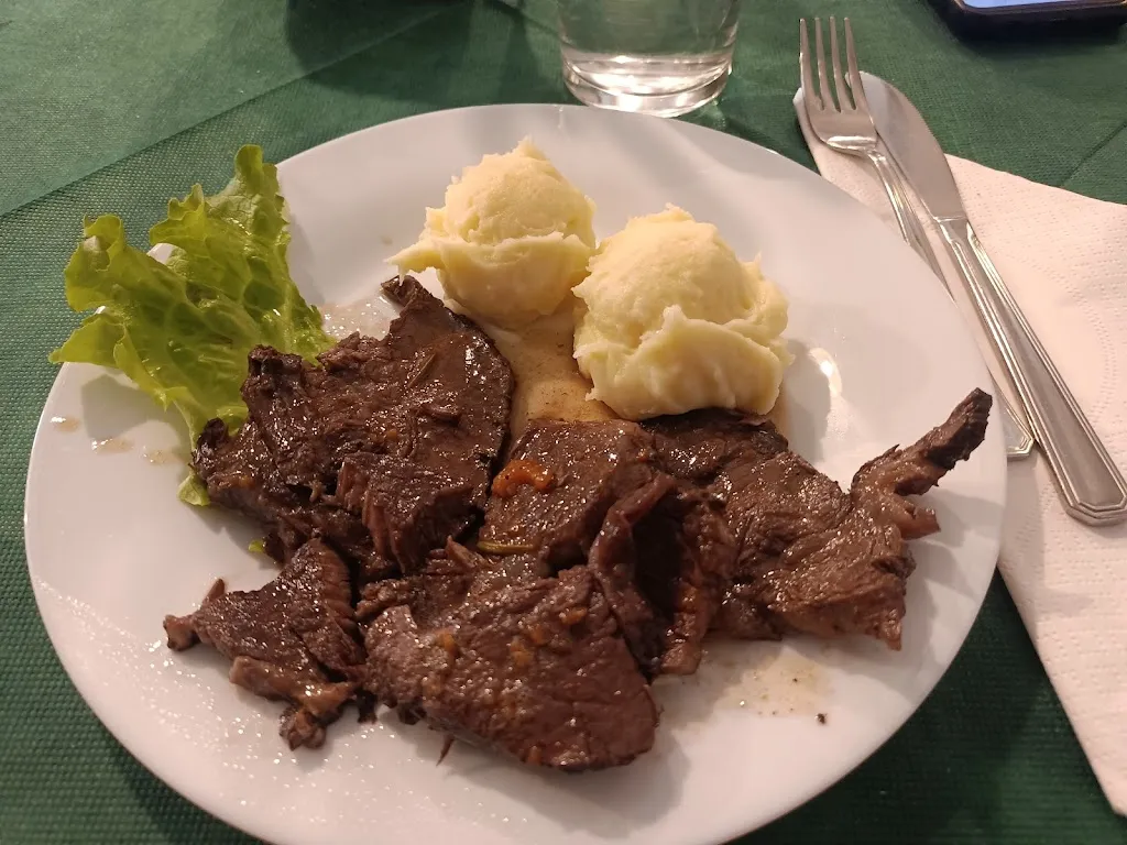 Osteria Vineria Destupa la Buta_Pralormo_slider_image_2