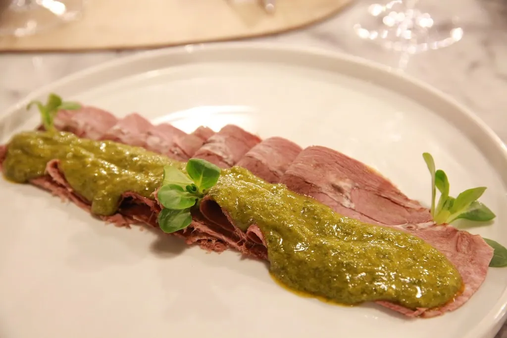 Ristorante con pizza @ Hotel Lo Scoiattolo_Pralormo_slider_image_2