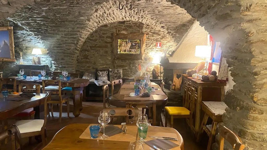 Il lupo e la greppia restaurant in Pragelato-Ruà