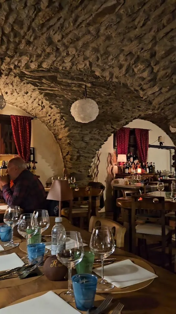 Il lupo e la greppia_Pragelato-Ruà_slider_image_2