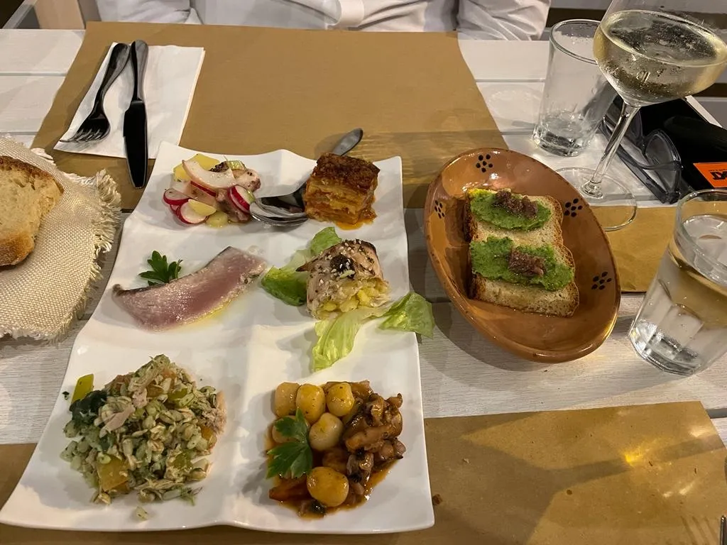 Alessandro Hatami_Anime Sante_Depressa_review