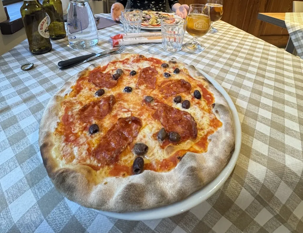 IDA Pizzeria Bar restaurant in Prazzo Superiore