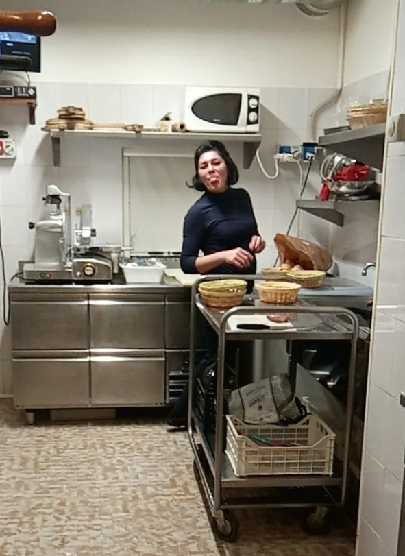 Adelita Mercado_Country pub_Premosello-Chiovenda_review