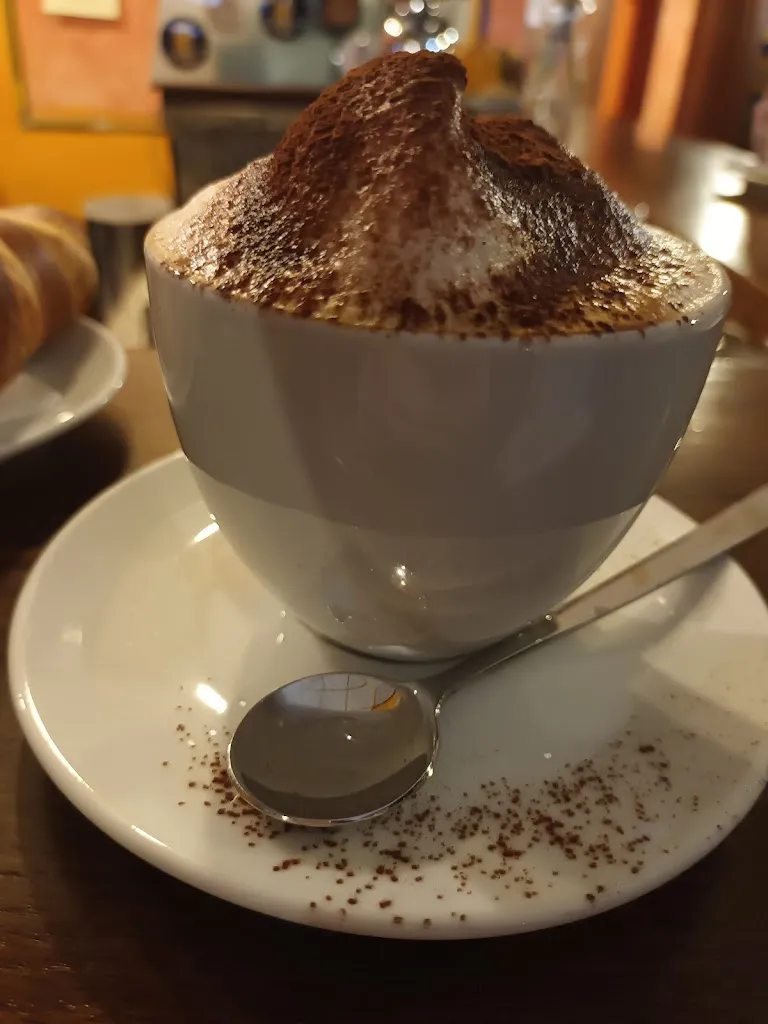 Country pub_Premosello-Chiovenda_slider_image_1