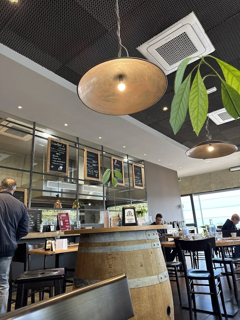 Allafonte Café & Bistrò restaurant in Prato Sesia