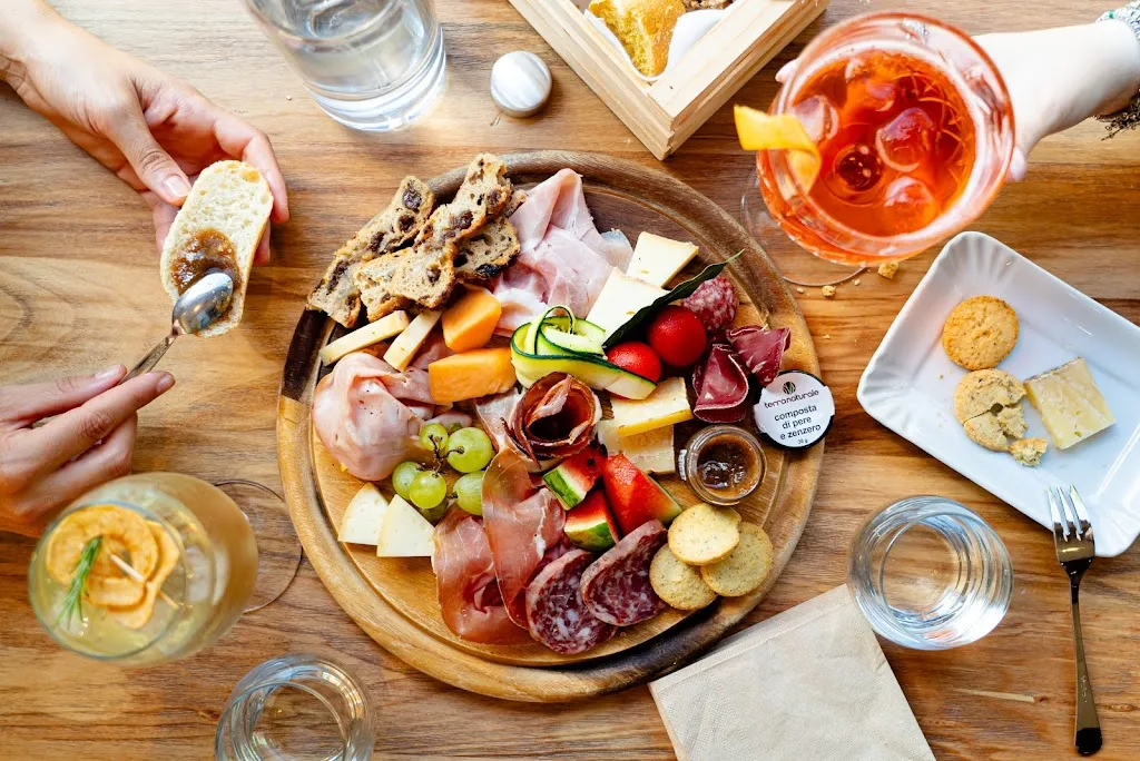 Allafonte Café & Bistrò_Prato Sesia_slider_image_2