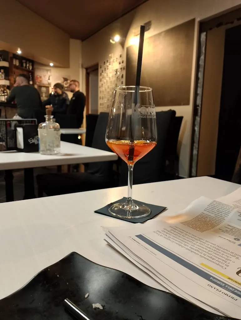 Irene_Karon Bar Lounge Coffee_Prato Sesia_recensione