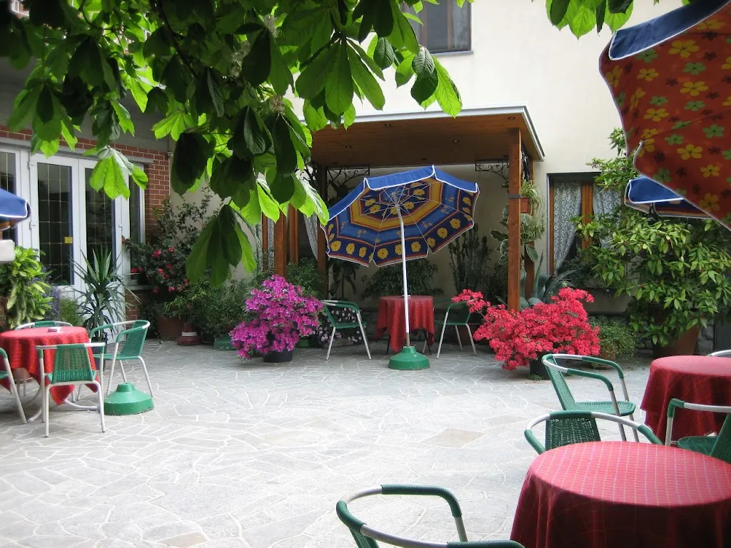 RISTORANTE BAR IL PONTE_Quassolo_slider_image_1