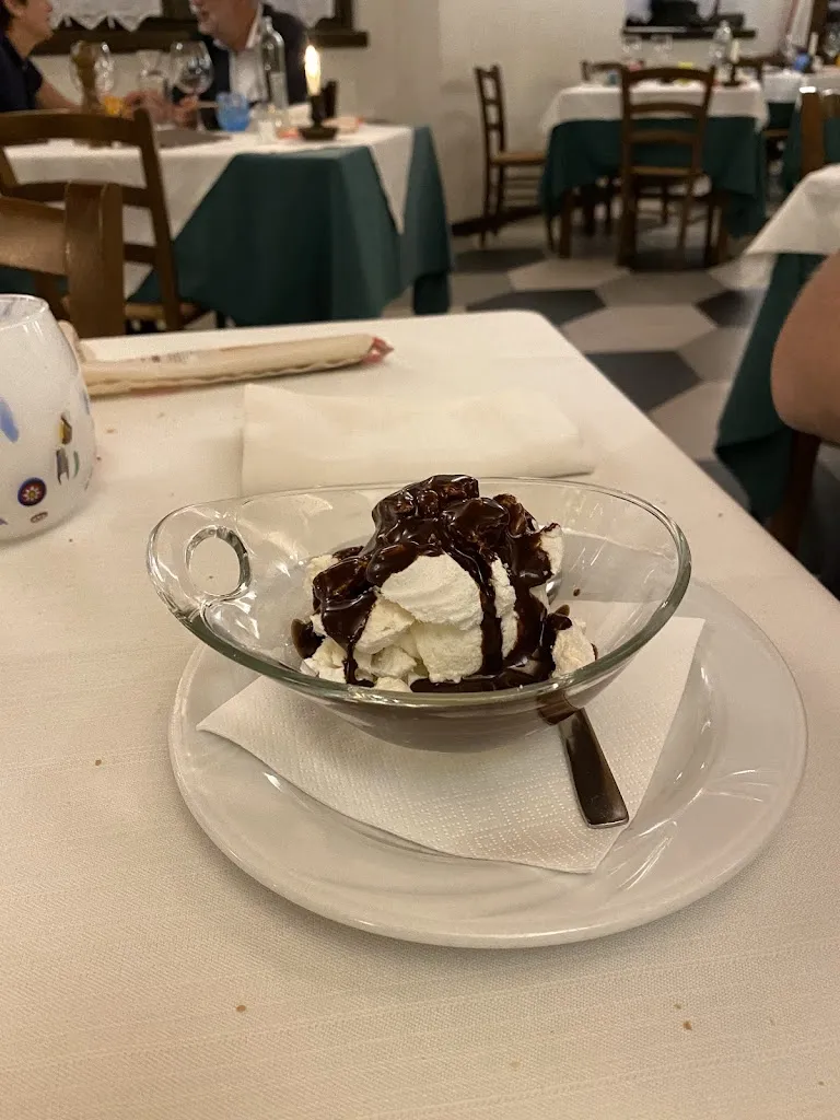 Francesca Morandi Berselli_Vecchia Sizzano_Provincia di Novara_review