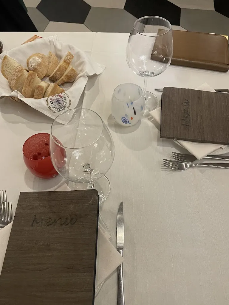 mariateresa iavarone_Vecchia Sizzano_Provincia di Novara_review