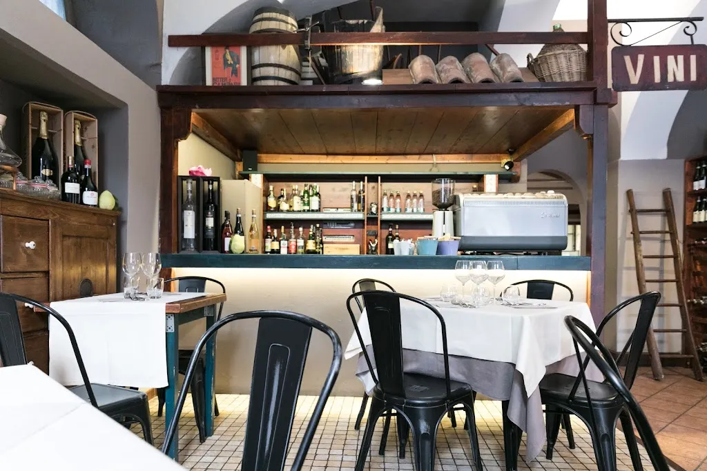 Ristorante Antica Osteria Ai Vini restaurant in Provincia di Novara