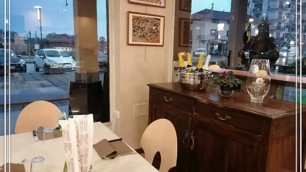 Pizzeria Paradiso restaurant in Quaregna