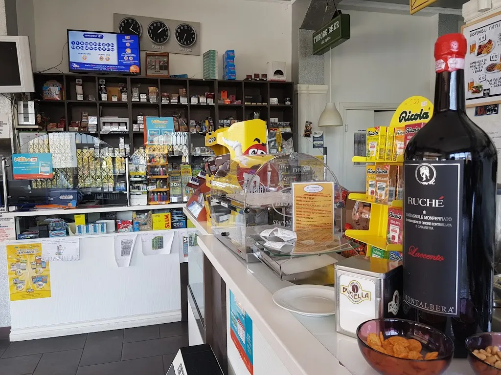Bar Royal Trattoria Tabaccheria restaurant in Quaregna