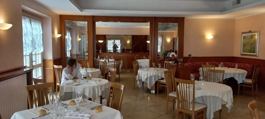 Da Giovanni restaurant in Quincinetto