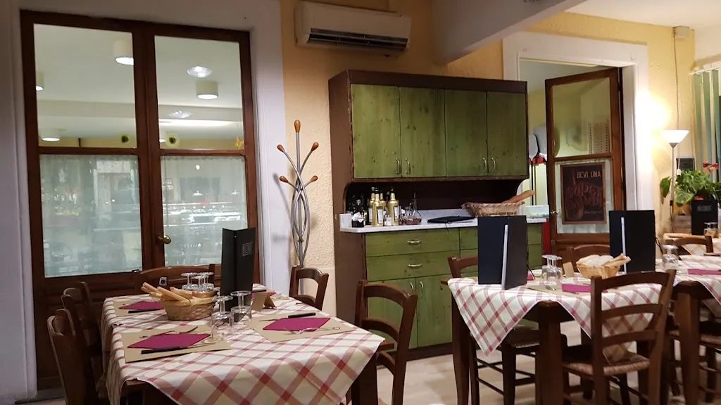 Bar della Piazza restaurant in Refrancore