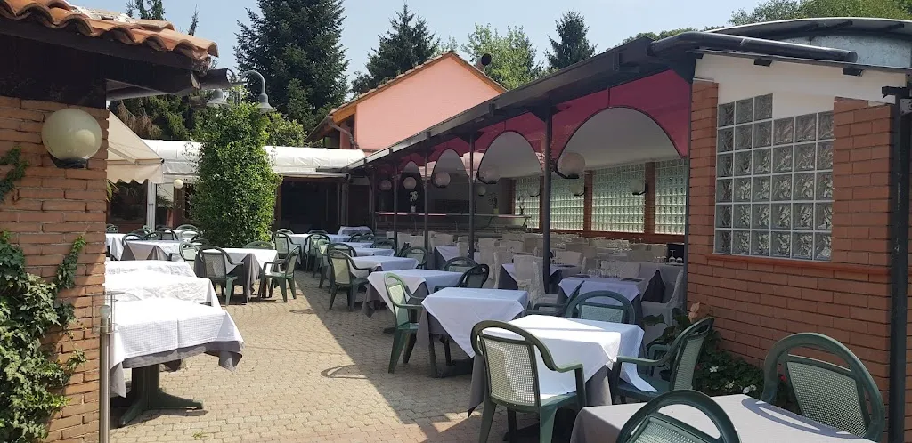 L'Elefante Ristorante Pizzeria restaurant in Revigliasco