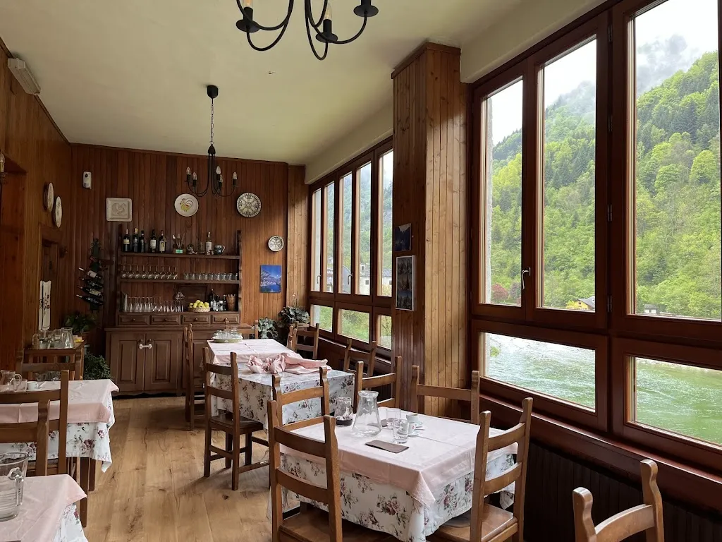 Trattoria Genzianella restaurant in Rimasco