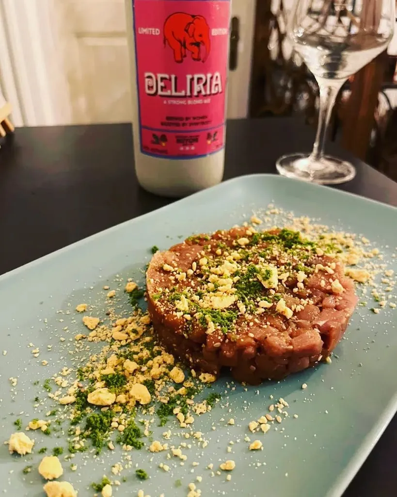 Delitia_Depressa_slider_image_2