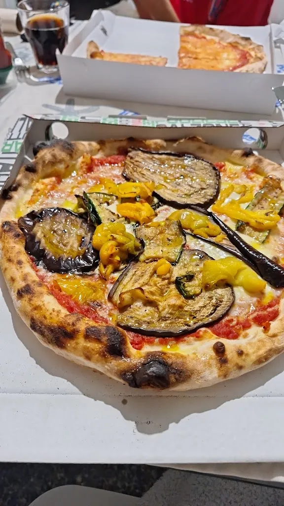 Pizzeria Il Re Leone_Racconigi_slider_image_2