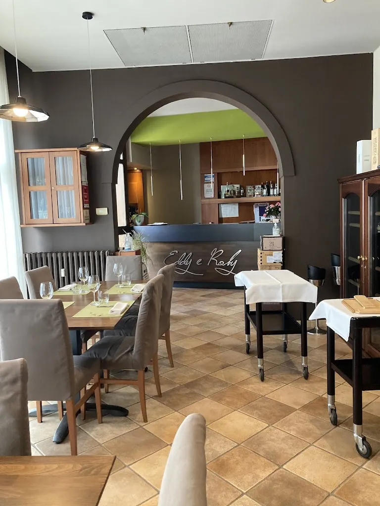 Ristorante Spinacorona_Rivarone_slider_image_1