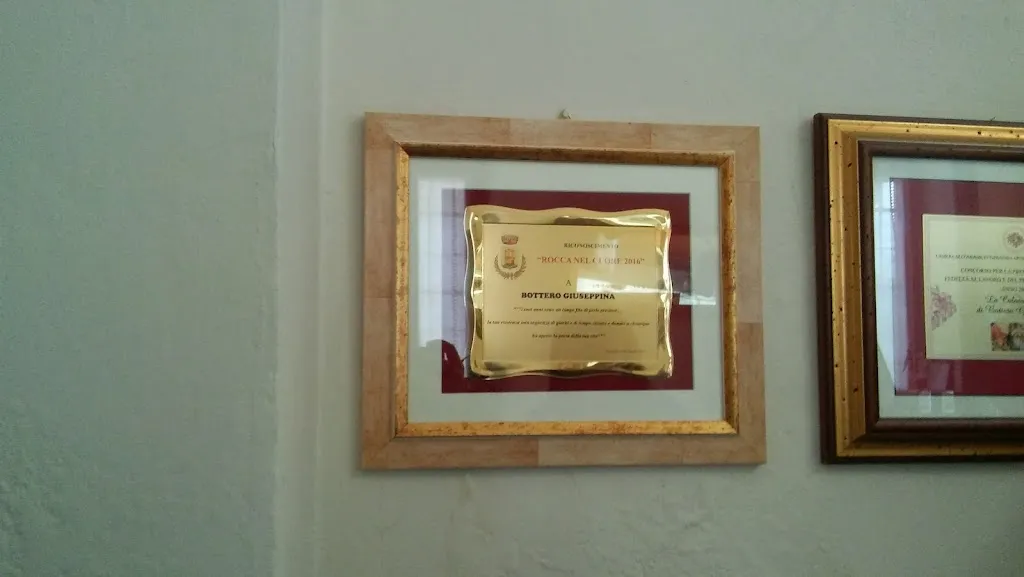 Bar Tabaccheria Romano restaurant in Rocca d'Arazzo