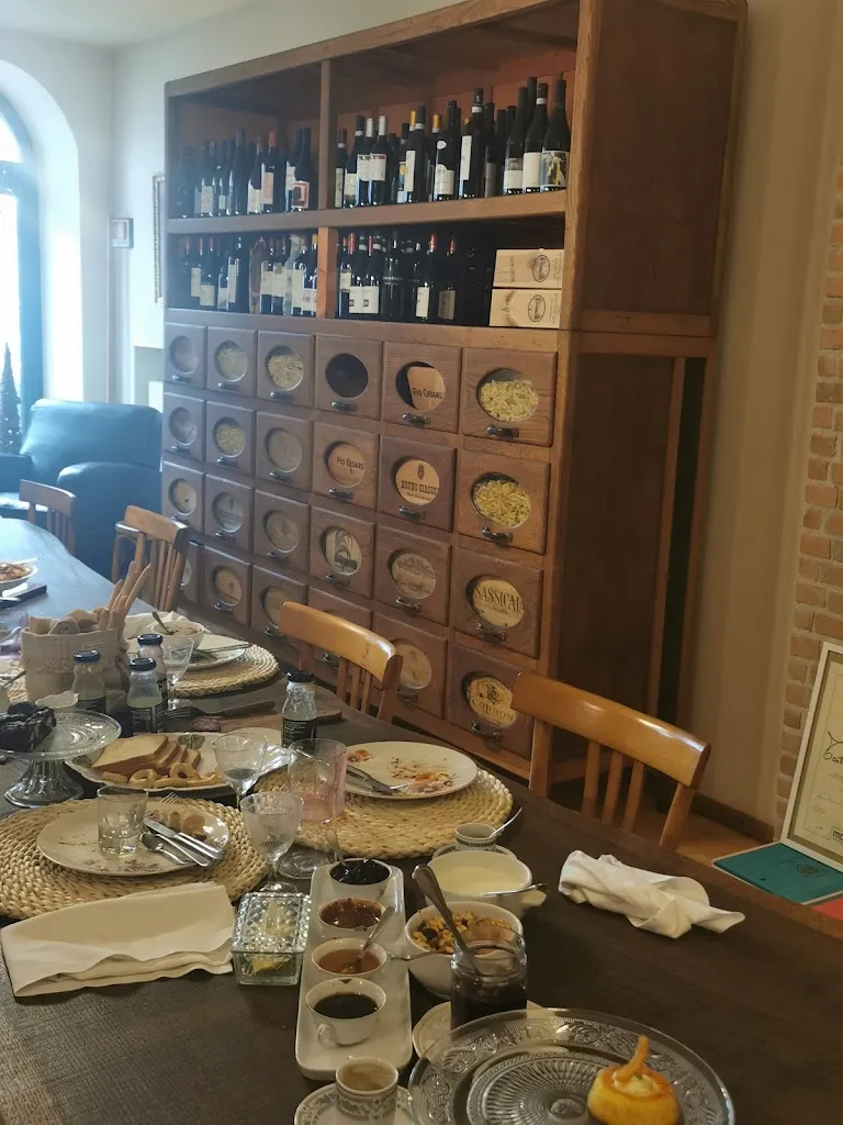 fabio ferretti_Trattoria Osteria Nuova_Rocca De' Baldi_review