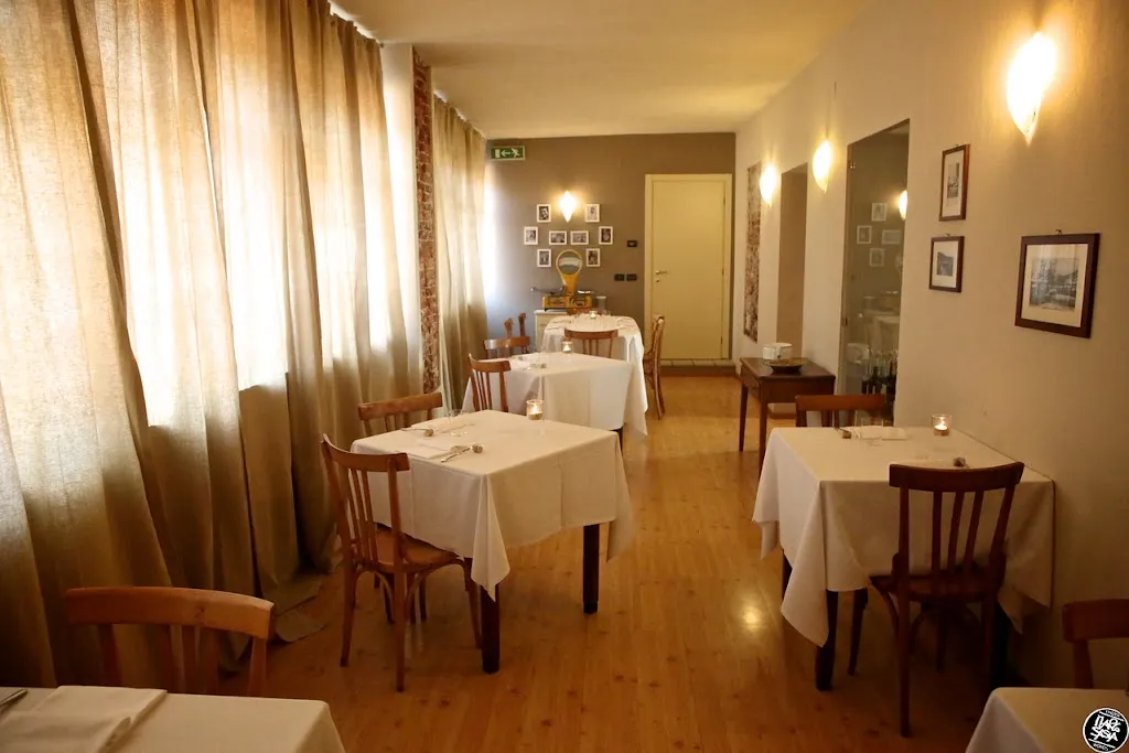 Trattoria Osteria Nuova_Rocca De' Baldi_slider_image_1