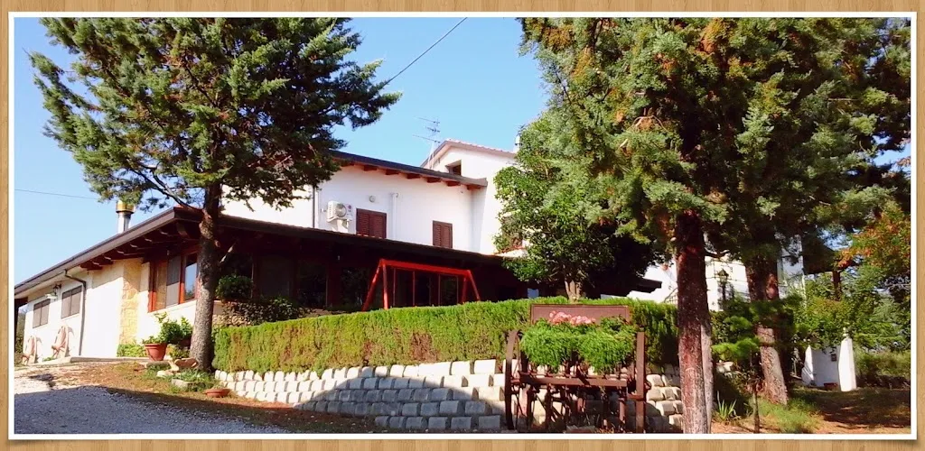 Agriturismo Travaglini_Casoli_slider_image_3