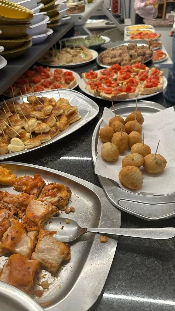 EnoGastronomia Pizzeria Della Piazza_Robassomero_slider_image_3