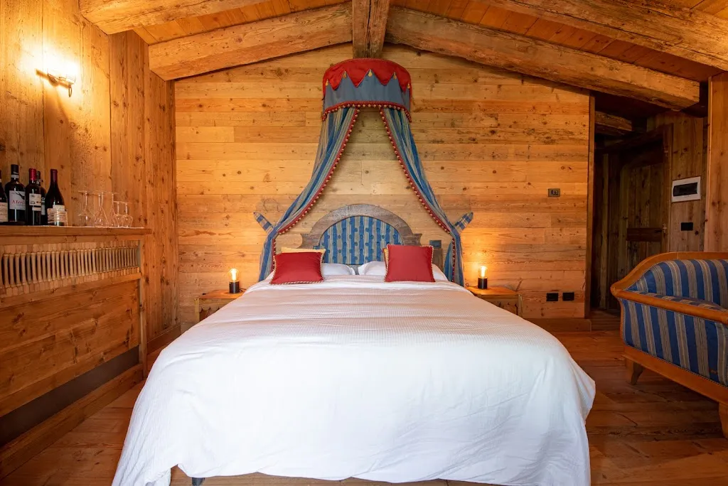 Chalet Euthalia_Roburent_slider_image_3