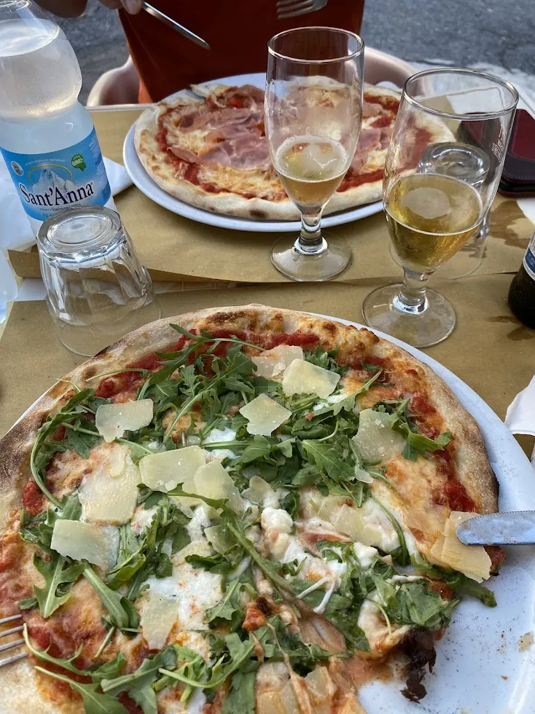 Pizzeria Il Caminetto_Roburent_slider_image_2