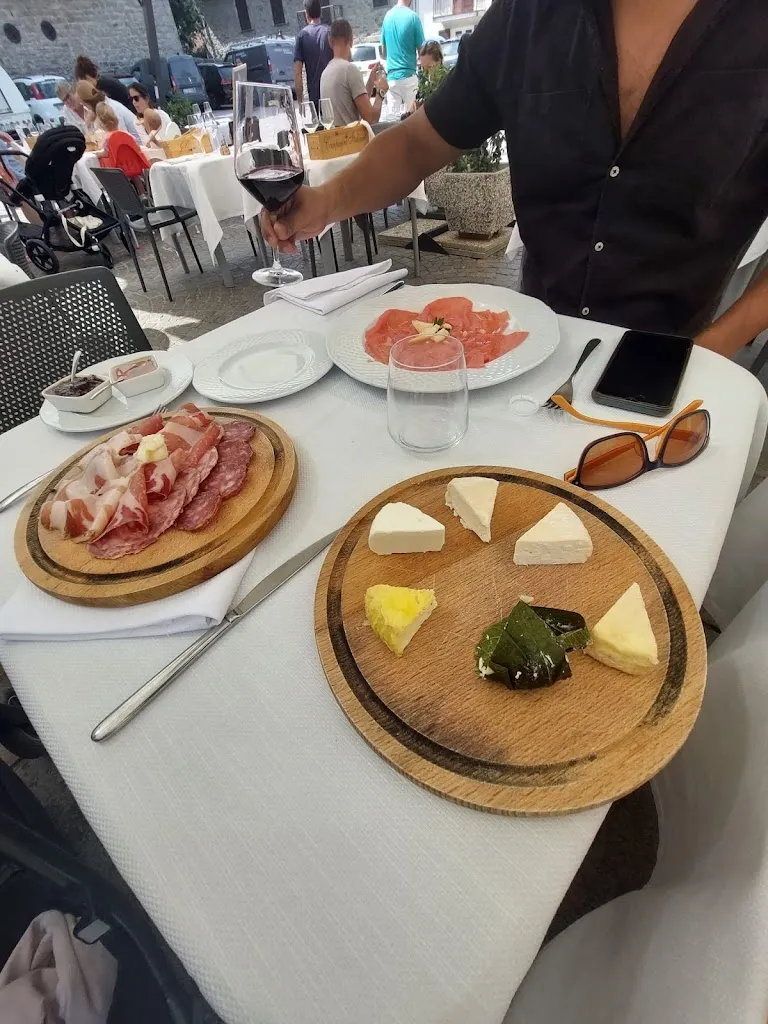 farouk lifestyle_Osteria del Bramante_Roccaverano_review