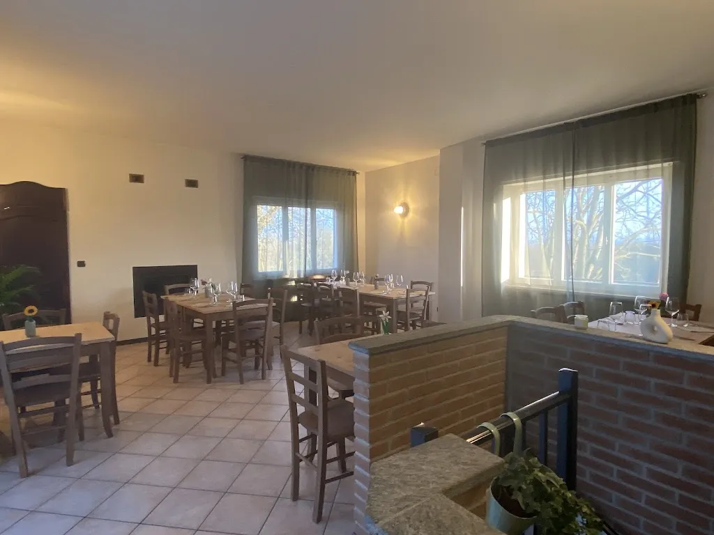 Und1c1 restaurant in Rocchetta Palafea