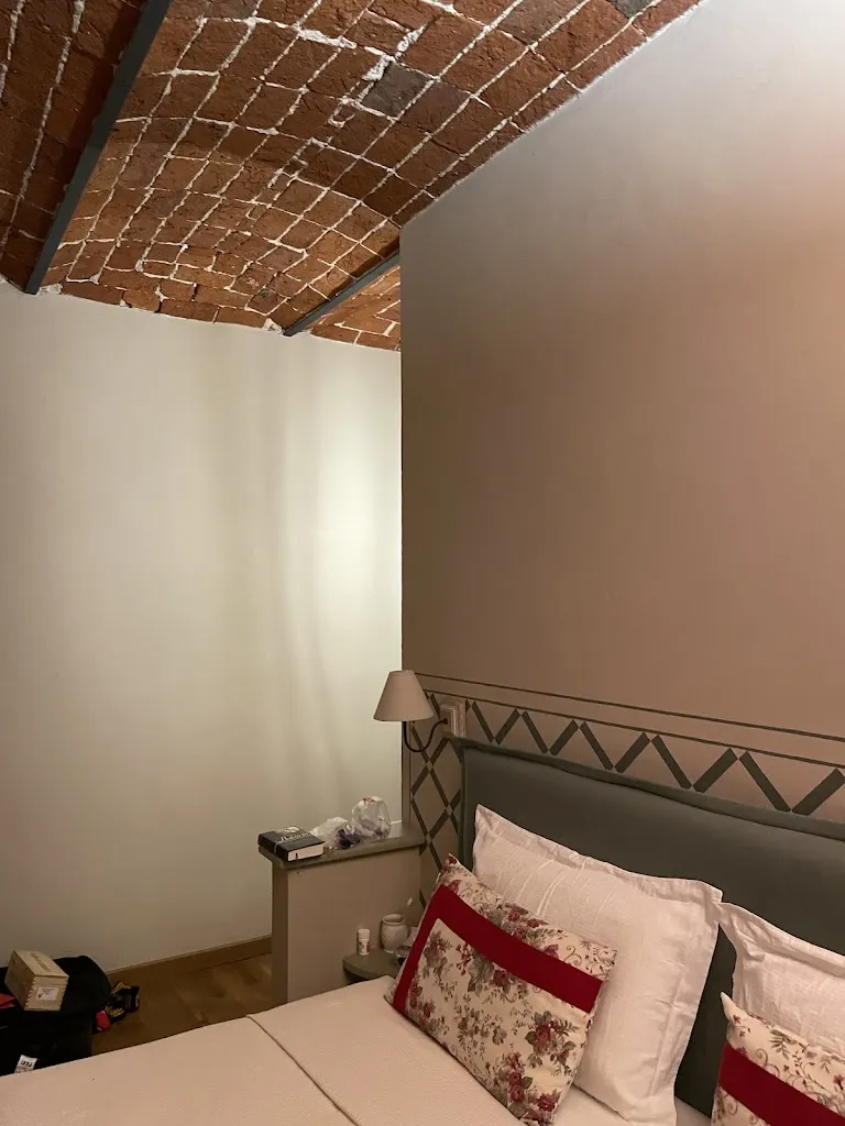 Kathleen Baker_Cantine dei Marchesi Incisa della Rocchetta - Degustazioni Vini, Winery Lodge e Ristorante La Corte Chiusa_Rocchetta Tanaro_review