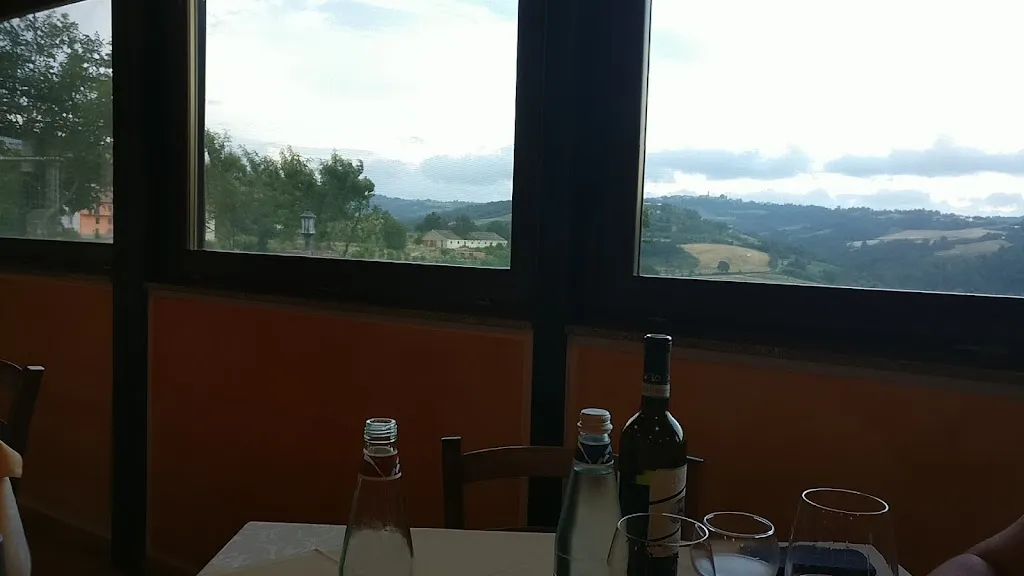 Brad Golchin_Cascina Ricca - B&B Trattoria Pizzeria a Roddino_Roddino_review