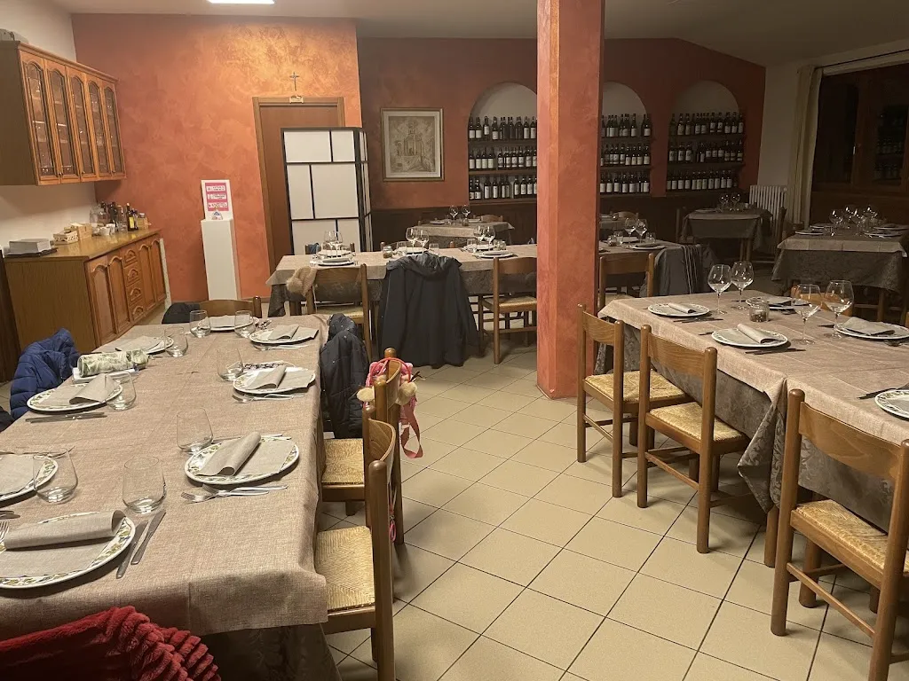 Trattoria dell'Amicizia_Roddino_slider_image_1