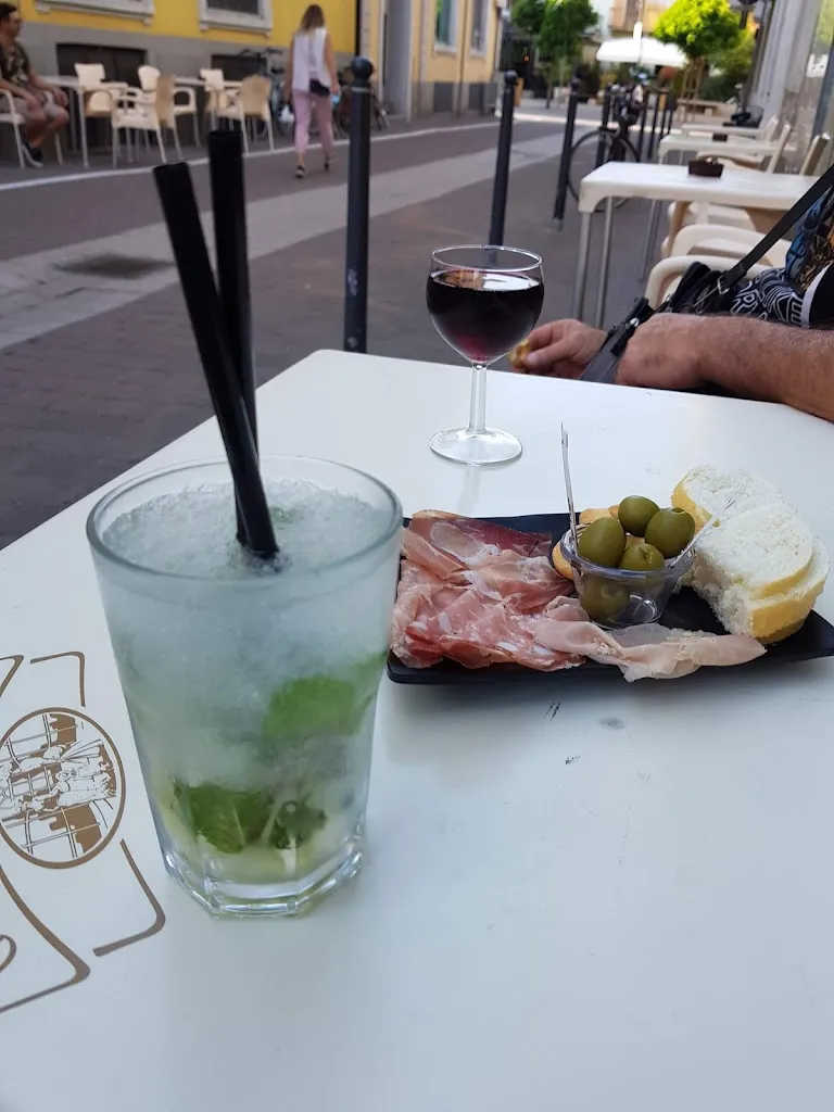 Bar Casa del Popolo restaurant in Romentino