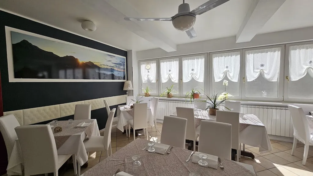 Ristorante LE SAMARE da Laura e Diego restaurant in Ronco Canavese