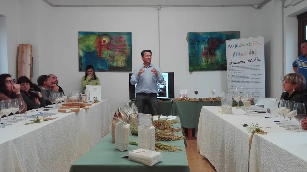 PAOLO CHINNICI_rice farm Di Rovasenda Biandrate Maria_Rovasenda_review