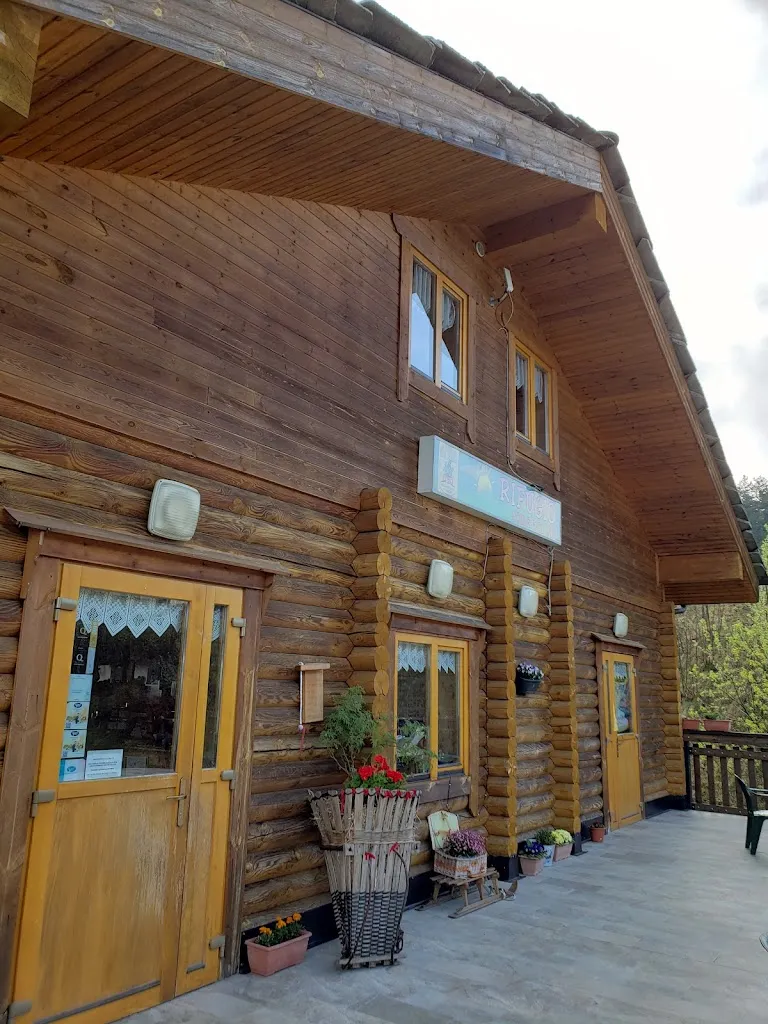 Peter Hargittai_Rifugio Colle del Lys_Rubiana_review