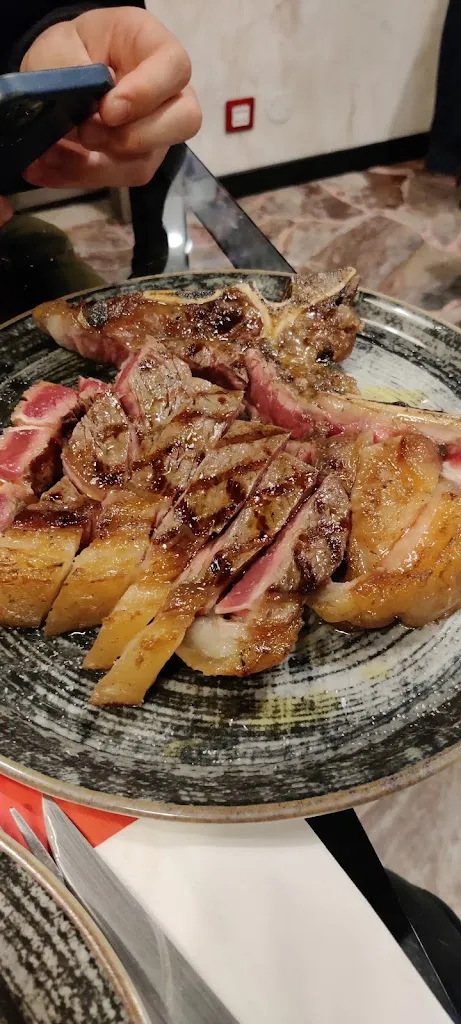 Menu_I love meat_Rosta_image_3