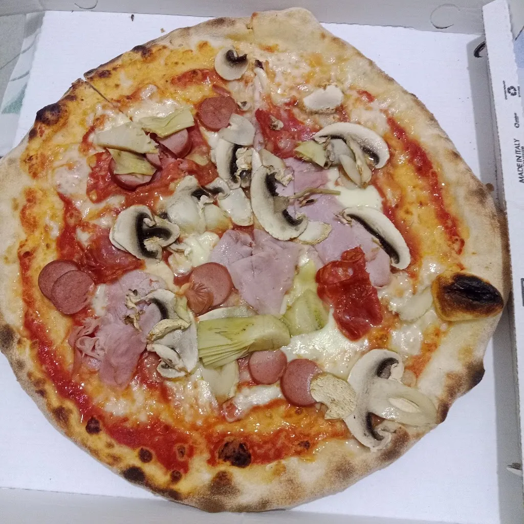 Pizzeria D'asporto La Torre, F.lli Bonifacio_Salassa_slider_image_2